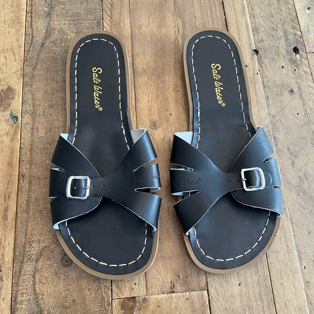 Salt water slides - Size 7